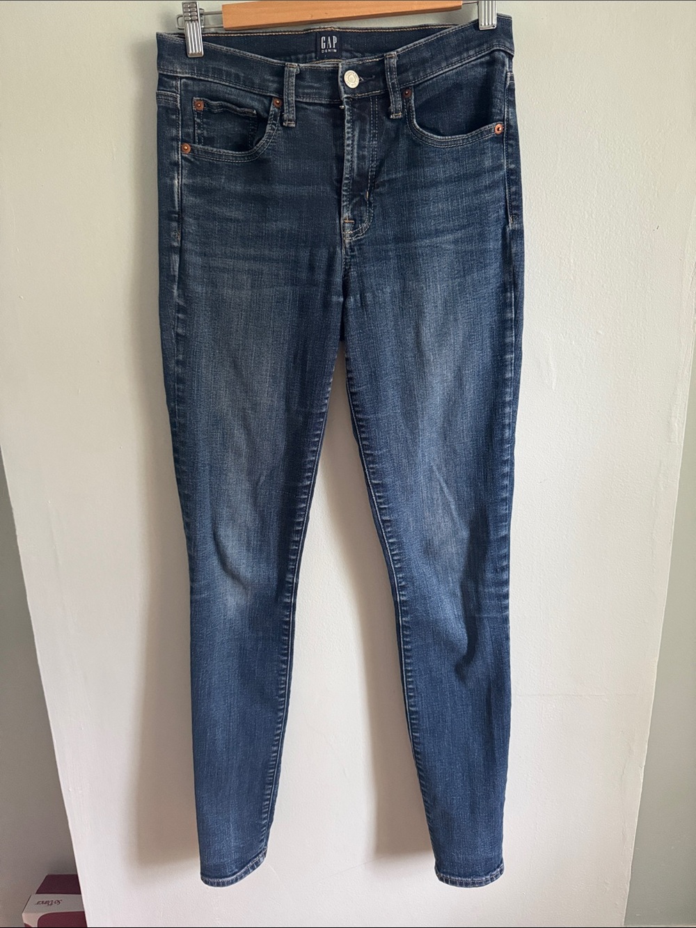 GAP Women's Indigo Stretch Skinny Jeans